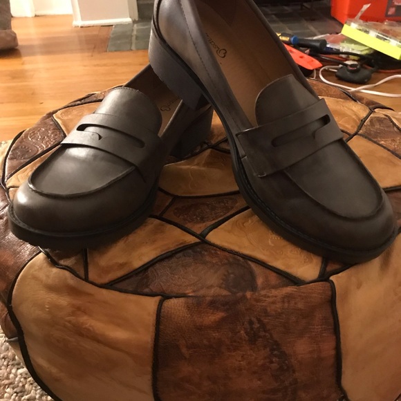 beartrap Shoes - Brand new, brown loafers by Beartrap